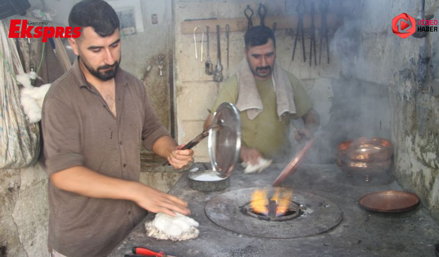 40 derece dışarıda, 200 derece içeride: Kalaycıların alın teri