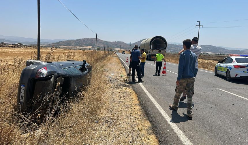 İslahiye’de otomobil devrildi: 3 yaralı