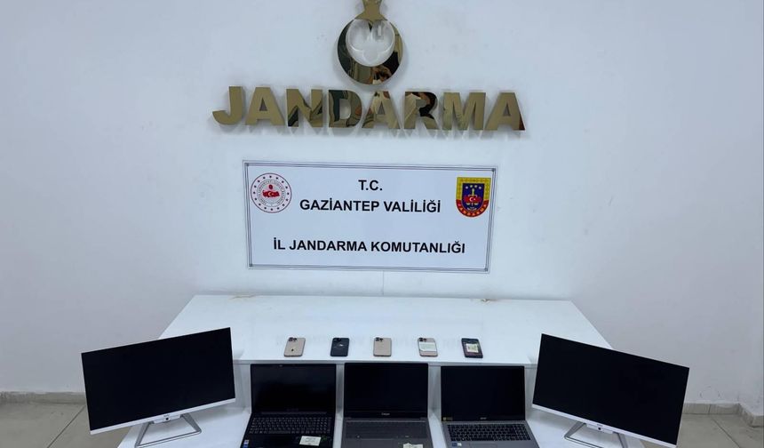 Turizm şirketine sahtecilik operasyonu