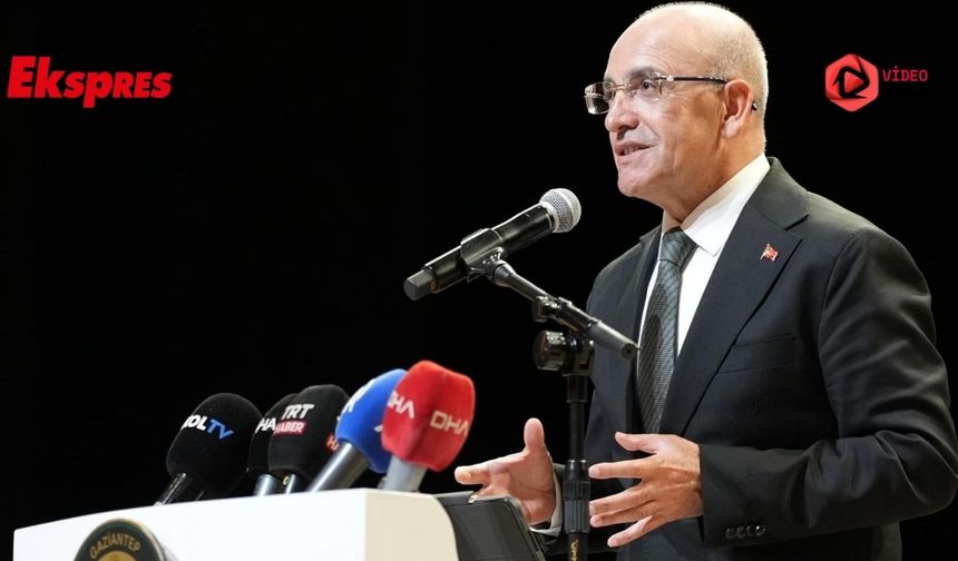 Bakan Şimşek, Gaziantep'te öğrencilerle bir araya geldi