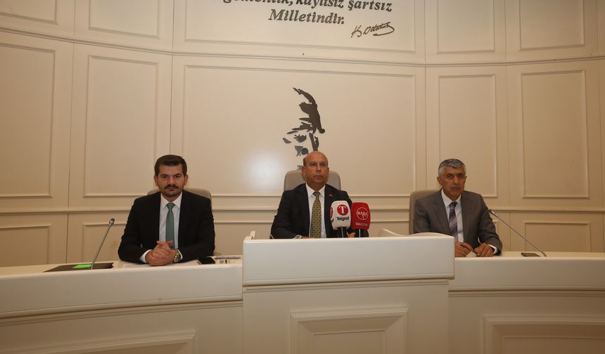 Büyükşehir Meclisinde “Ucuz Kahramanlık” tartışması