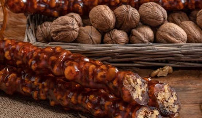 Cevizli sucuk nedir?