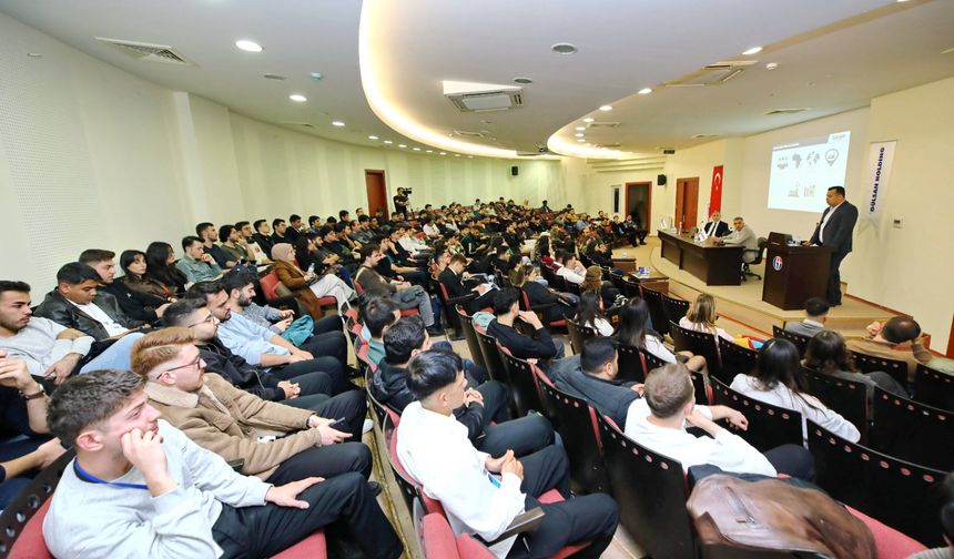 GAÜN’de geleceğin mühendisleri buluştu