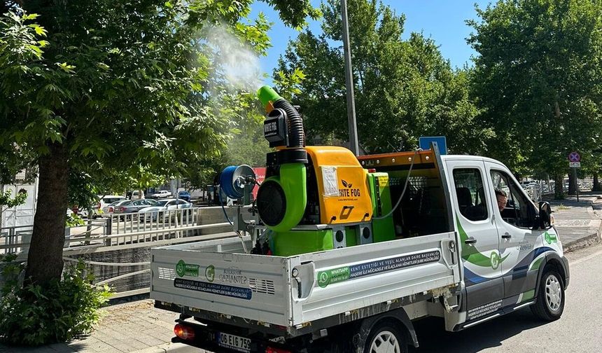 Oğuzeli'nde haşerelere karşı mücadele devam ediyor