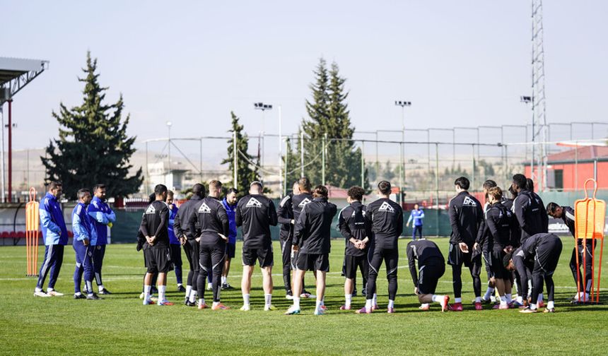 Gaziantep FK tempoyu arttırdı
