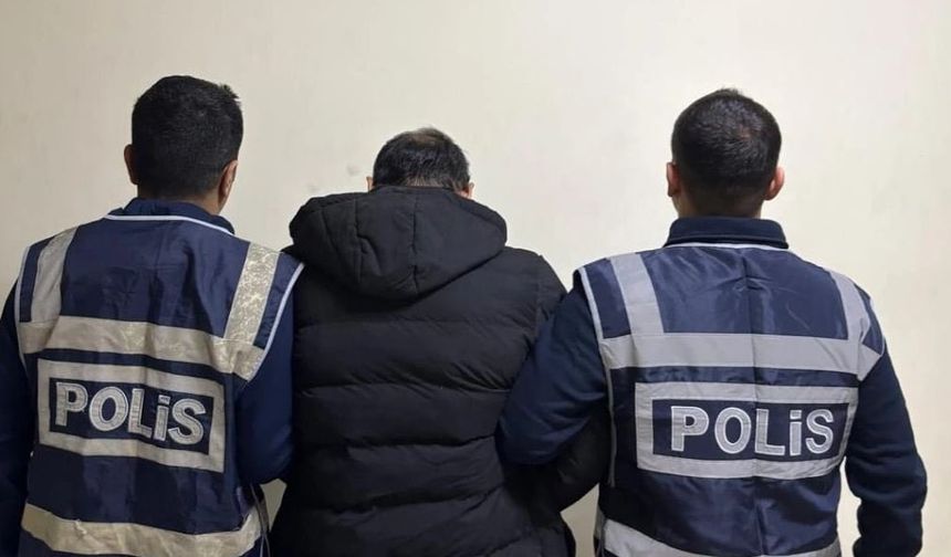 Gaziantep’te aranan 2 şahıs kıskıvrak yakalandı