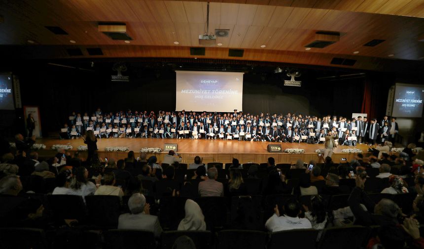 Gaziantep’te teknoloji yıldızları mezun oldu