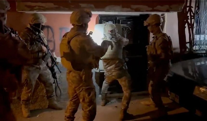 Gaziantep dahil 45 ilde FETÖ operasyonu