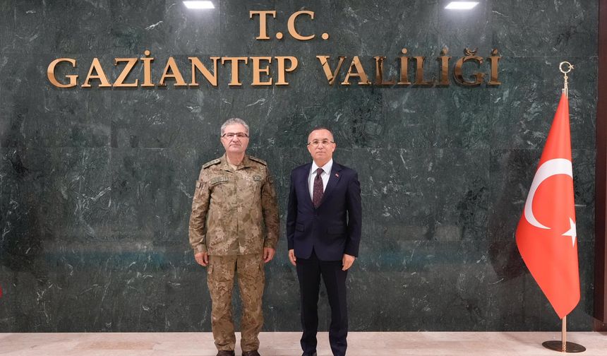 Orgeneral Metin Tokel'den, Vali Kemal Çeber'e ziyaret