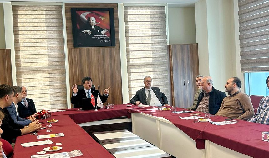 GAÜN’de yapay zekâ ile sağlık bilişimi konuşuldu