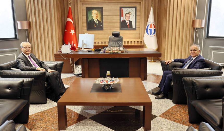 İl Millî Eğitim Müdürü Arpacı’dan GAÜN Rektörü Doğan'a ziyaret