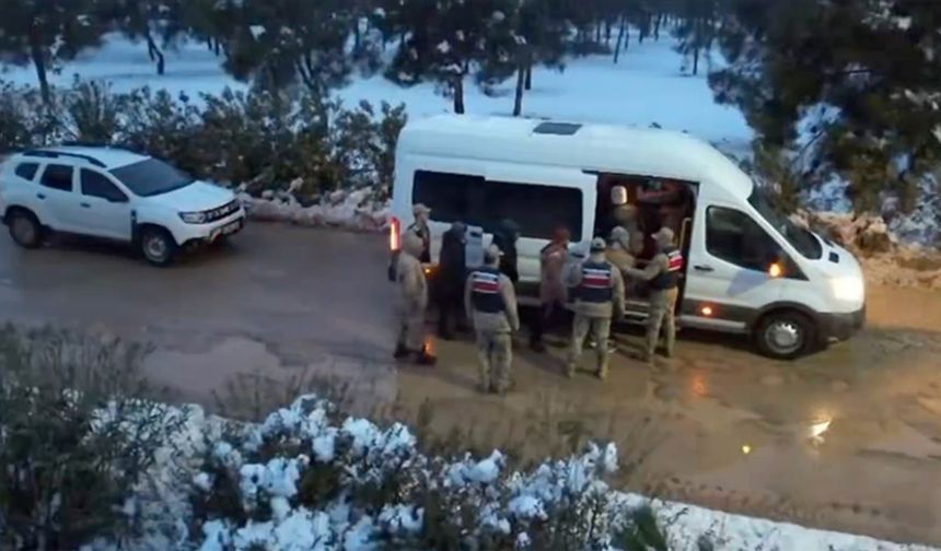 Gaziantep dahil 26 ilde göçmen kaçakçılığı operasyonu : 171 gözaltı