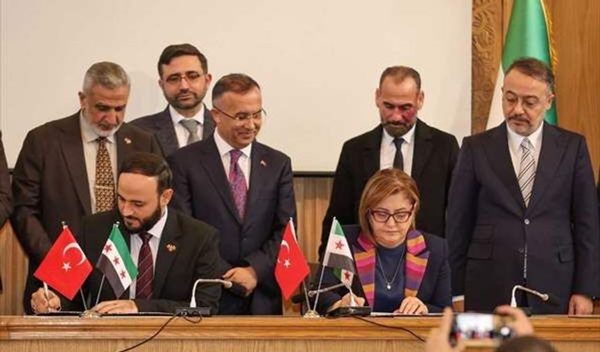 Eski başkandan Halep tepkisi:  “Kent Kaynakları Keyfi Harcanamaz”