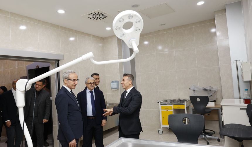 GİBTÜ dünya standartlarında laboratuvar hizmete girdi