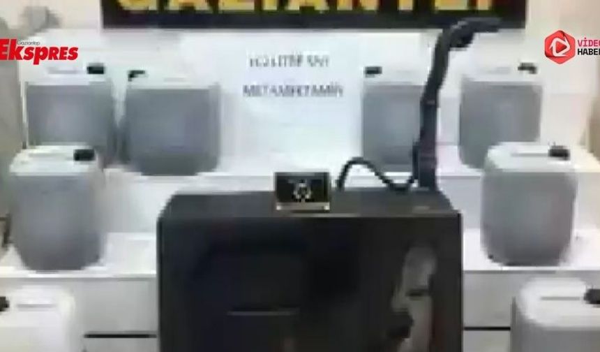 Araç tabanından zehir fışkırdı