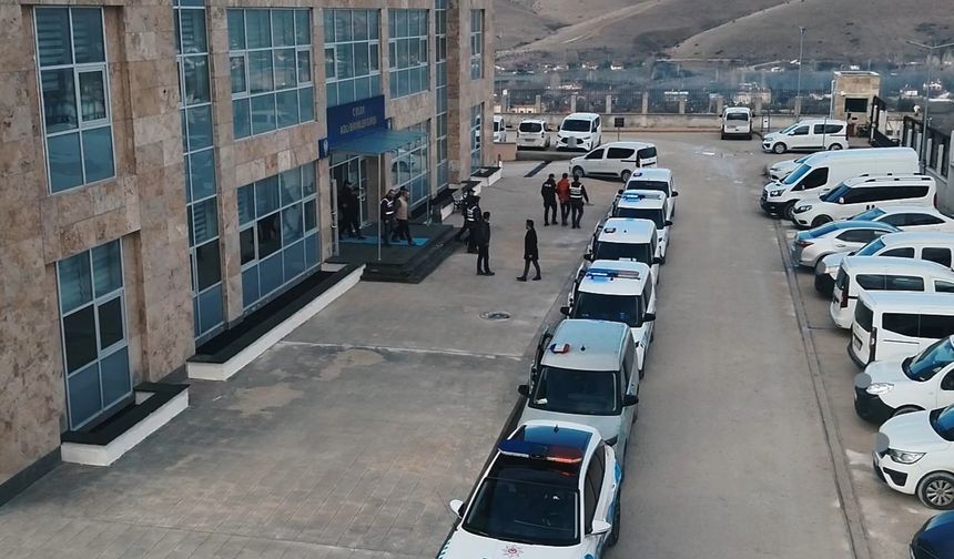 Gaziantep dahil 9 ilde suç şebekesine operasyon: 18 gözaltı