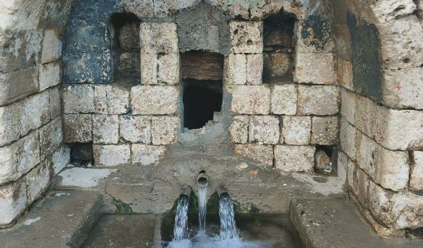Gaziantep’te asırlık çeşmelerden bereket aktı