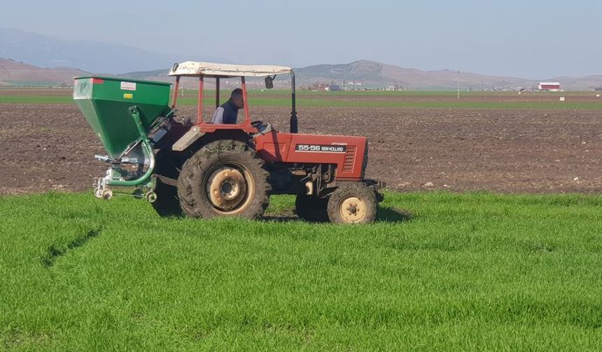 İslahiye'de yağışlar çiftçiye umut oldu