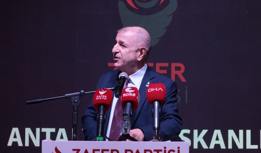 Özdağ: “Vatandaşlığı değiştirenler, vatanı değiştirmeye hazırlanıyor demektir”