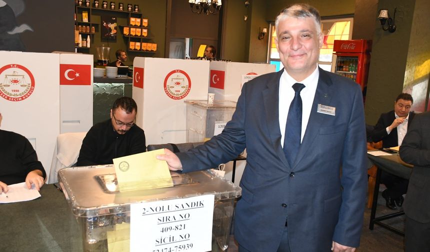İMO Gaziantep Şubesi’nde başkanlığa Mehmet Bulut seçildi