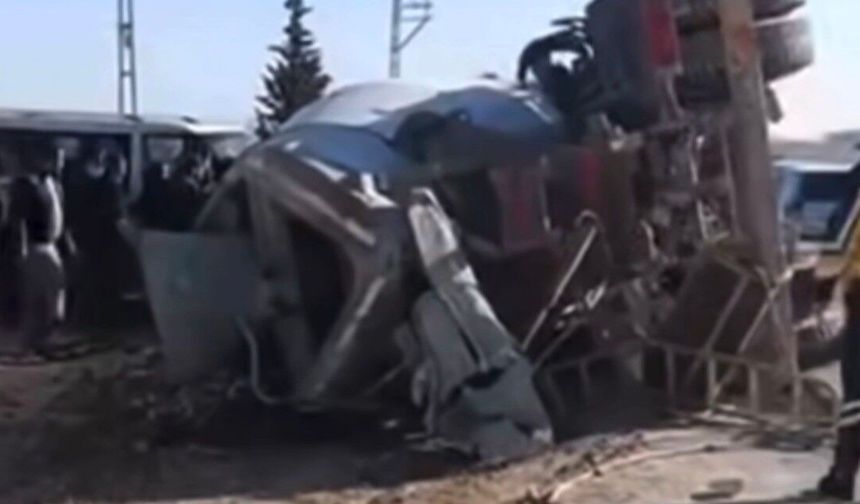 Gaziantep’te beton mikseri devrildi: Sürücü yaşamını yitirdi