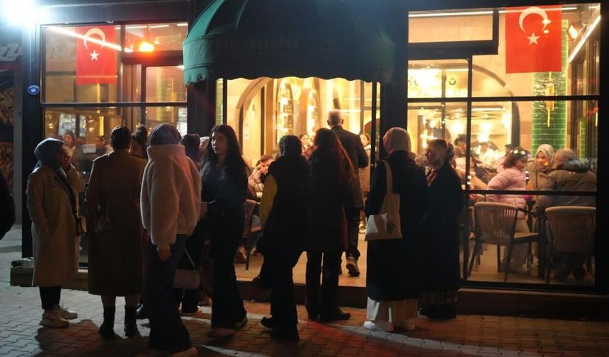 Gaziantep’te uygun fiyatlı baklava kampanyasına yoğun ilgi