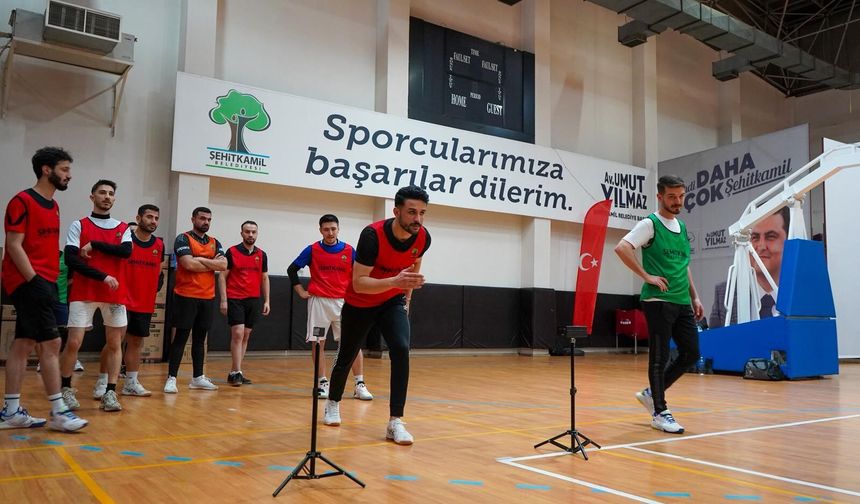 Şehitkamil’de gençlere kariyer yolunda güçlü destek