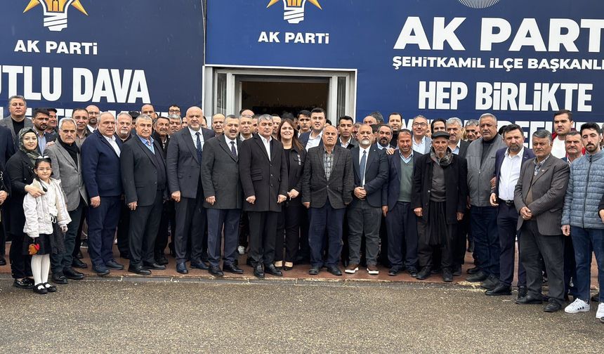 AK Parti Teşkilatından Bayramlaşma Programı