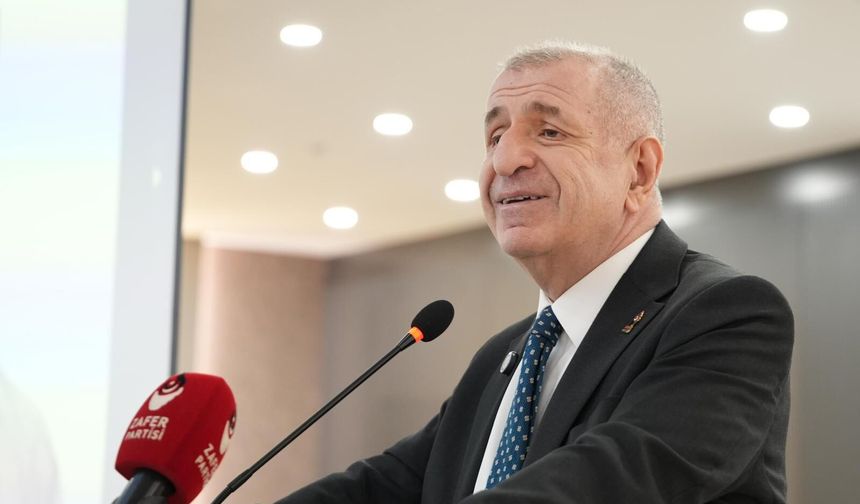 Özdağ: “Mavi Çarşı’da insanlarımızı yakanları da alkışlayanları da affetmiyoruz”