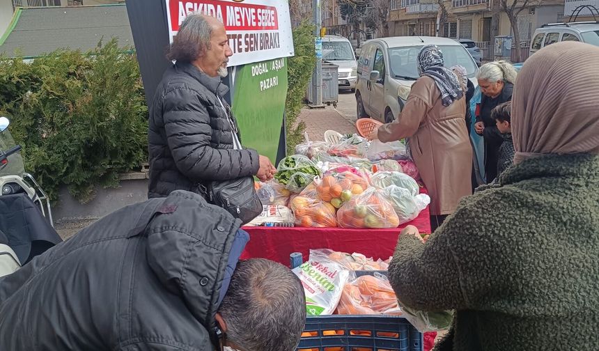 Gaziantep’te pazarcılardan kanser hastalarına “Bir poşet umut”