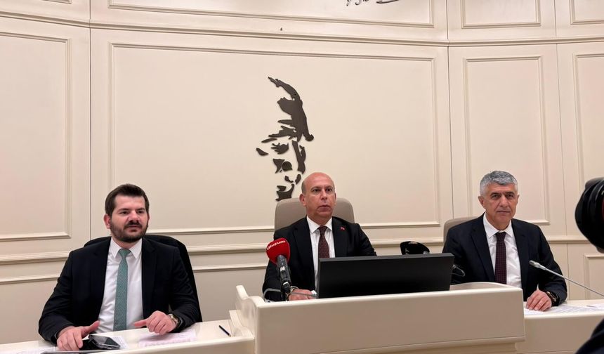 Büyükşehir Meclisi’nde 600 ton un tartışması yaşandı