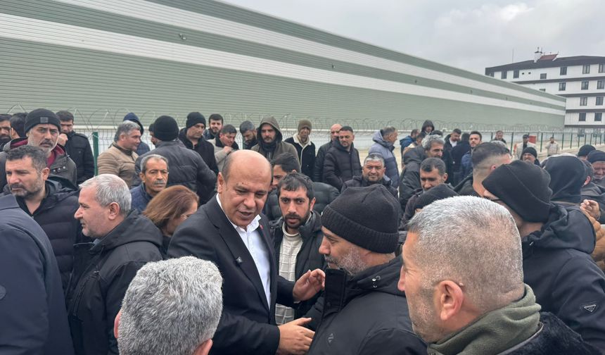 Sırma Halı işçilerine CHP’den destek ziyareti