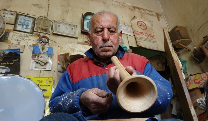 Gaziantep’te 55 yıllık zurna ustası zamana direniyor