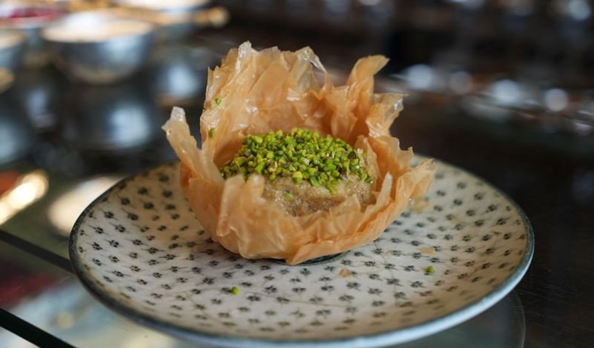 Gaziantep’te baklava kırıntılarından yeni tatlı