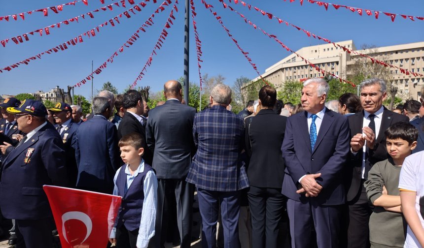 CHP’liler çocuklara arkasını döndü