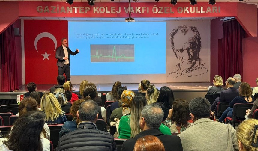 Ebeveyn-Çocuk İletişimi GKV’de masaya yatırıldı