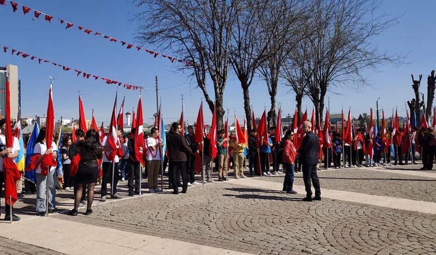 Gaziantep’te 23 Nisan coşkuyla kutlandı