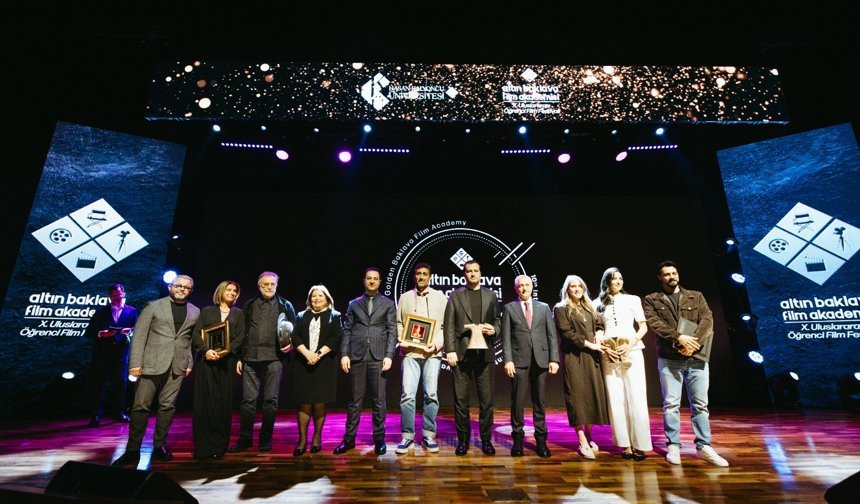 HKÜ'de Altın Baklava Film Festivali’nde ödüller sahiplerini buldu