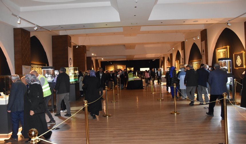 Gaziantep'te manevi sergiye yoğun ilgi