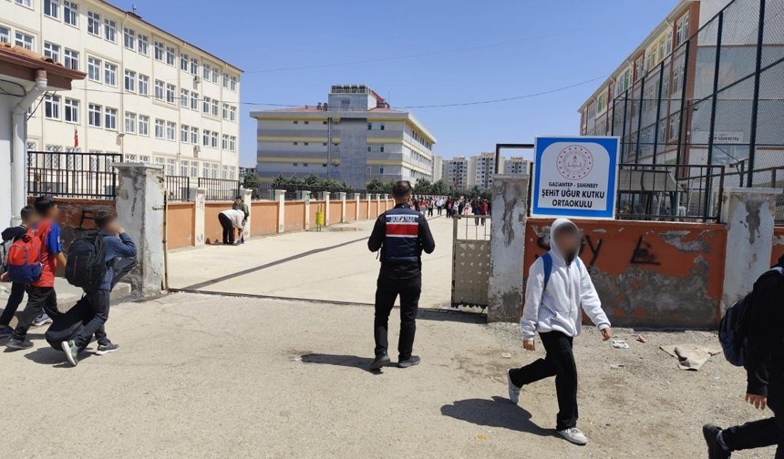 Gaziantep’te okul çevrelerine sıkı denetim: 78 gözaltı