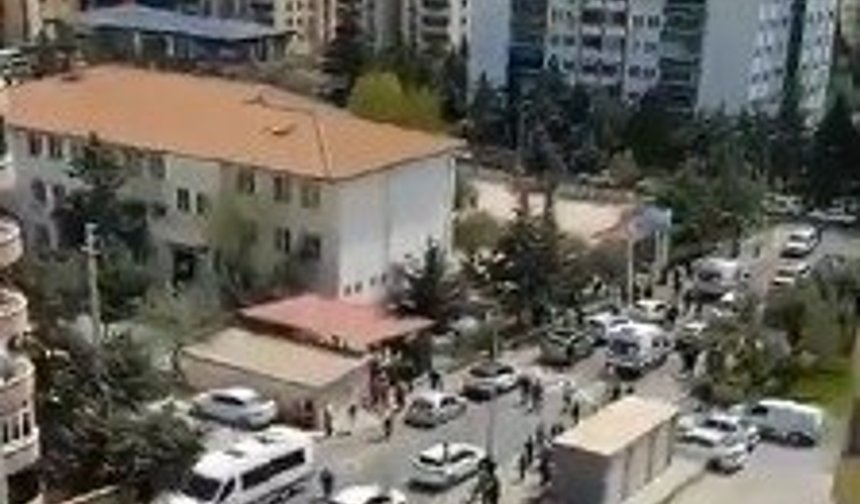 Bir okuldan daha silah sesleri yükseldi!