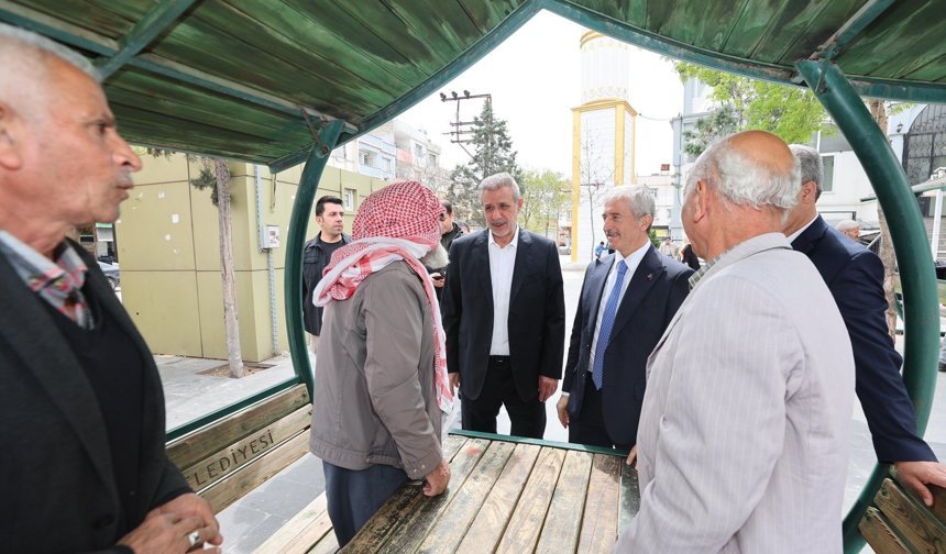 Tahmazoğlu mahalle ziyaretlerinde vatandaşlarla buluştu