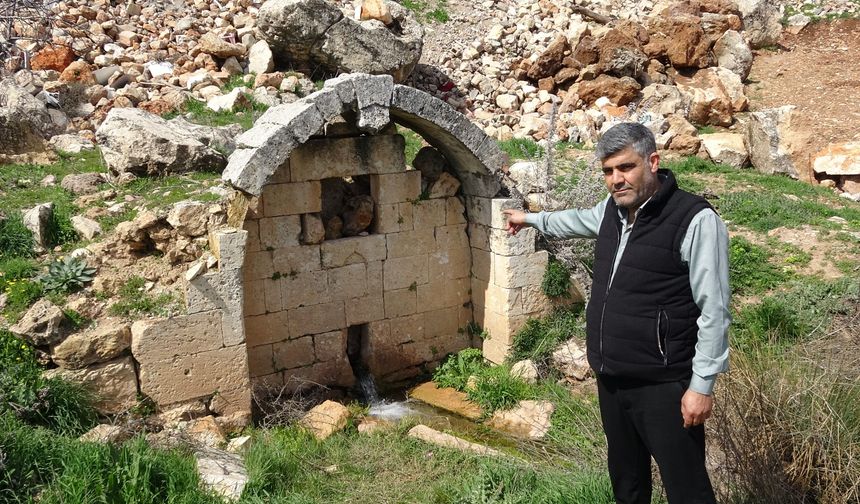 Tarihi çeşmelerden su akmaya başladı