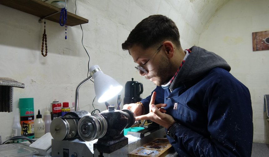 Tespih tutkusu mesleğe dönüştü, siparişler yurt dışına ulaştı