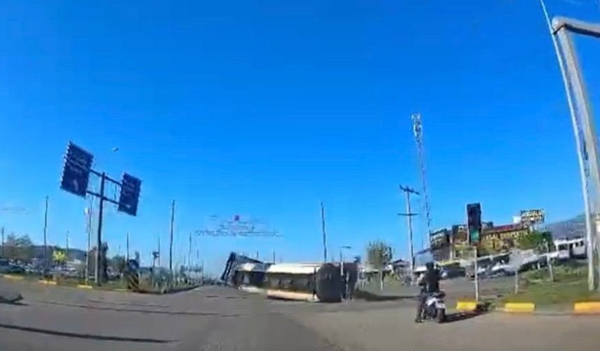 Kavşakta facianın eşiğinden dönüldü