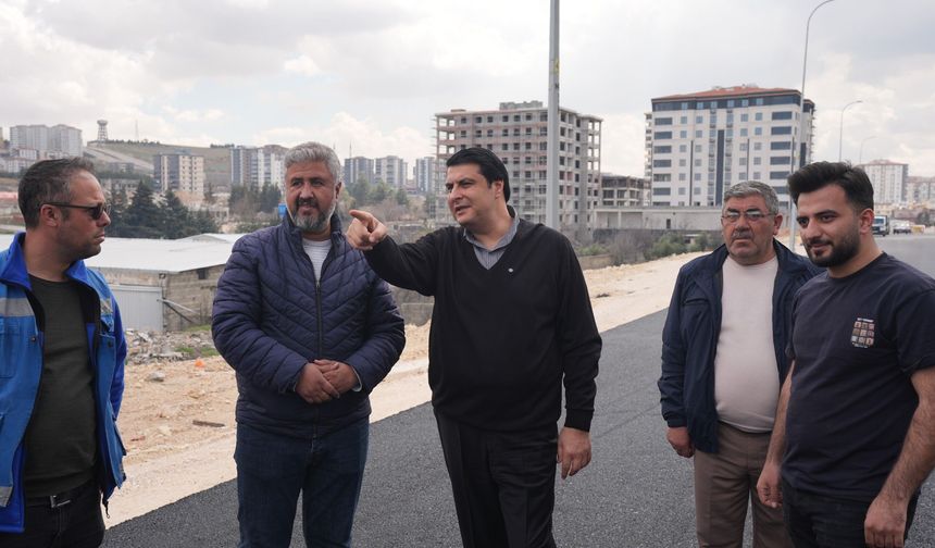 Yılmaz, asfalt çalışmalarını yerinde inceledi
