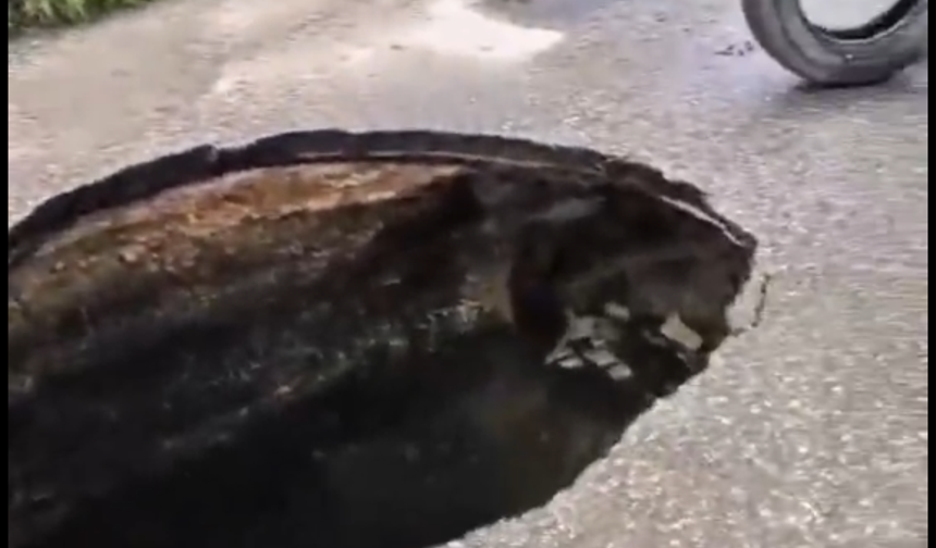 Gaziantep'te yol çöktü