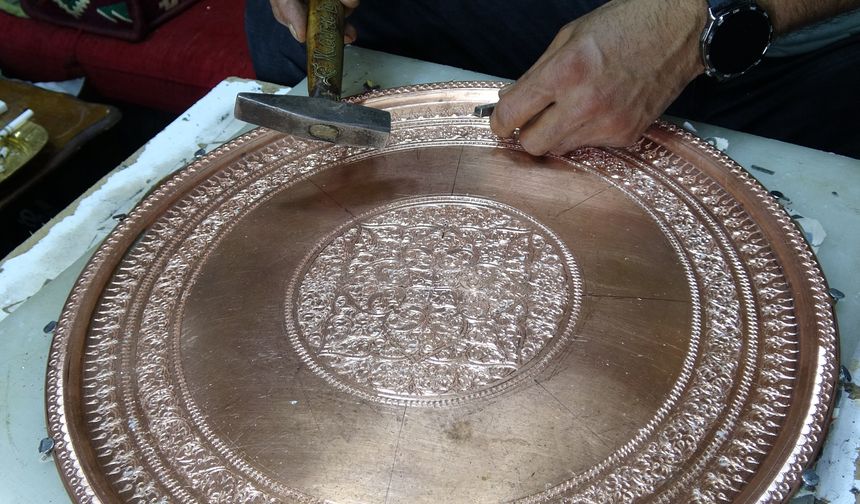 Gaziantep’te bakır işçiliği zamana meydan okuyor
