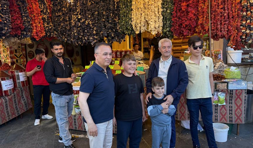 Çeber ve Tahmazoğlu esnafla buluştu