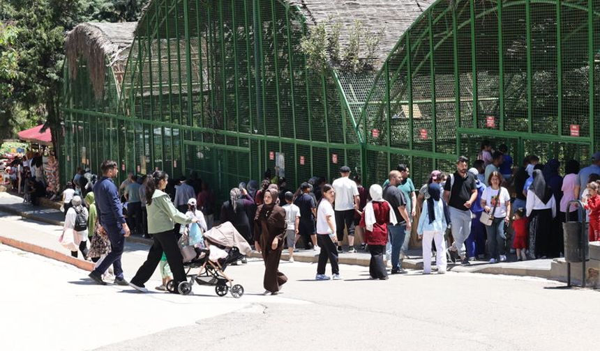 Doğal Yaşam Parkı bayramda rekor kırdı